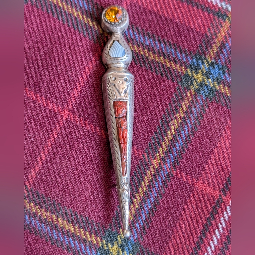 Antique Scottish Dirk Vintage sterling and Topaz Scottish Dirk Pin, Brooch.